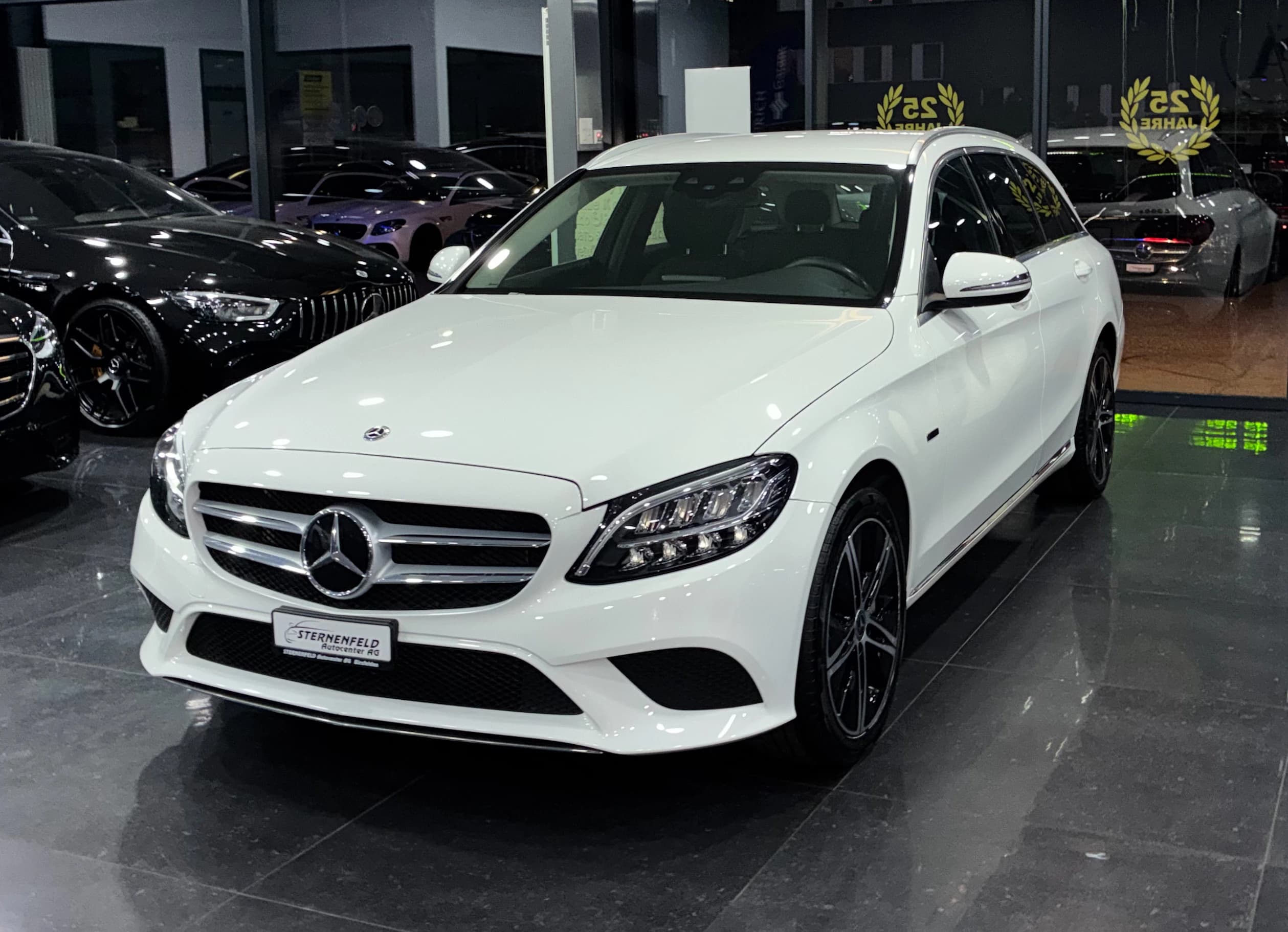 Mercedes-Benz C 300 e T-Modell Avantgarde 9G-Tronic — Occasion bei Sternenfeld Autocenter, Birsfelden
