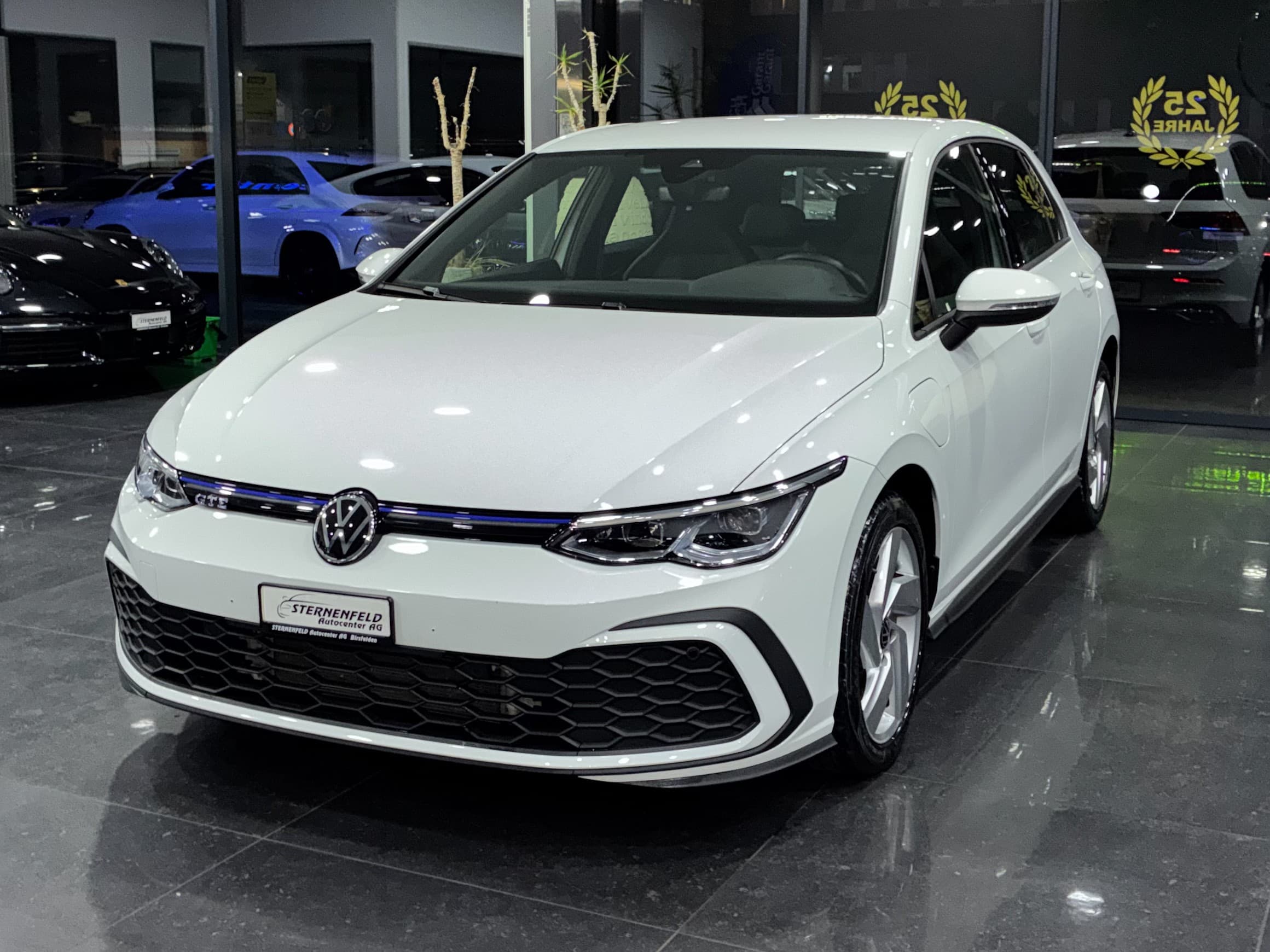 VW Golf 1.4 TSI PHEV GTE — Occasion bei Sternenfeld Autocenter, Birsfelden